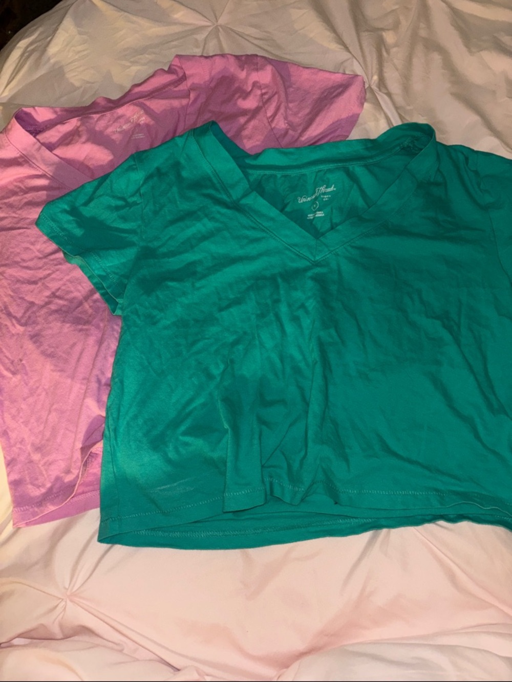 Universal Thread bundle Green and Pink V-Neck Tees NWOT